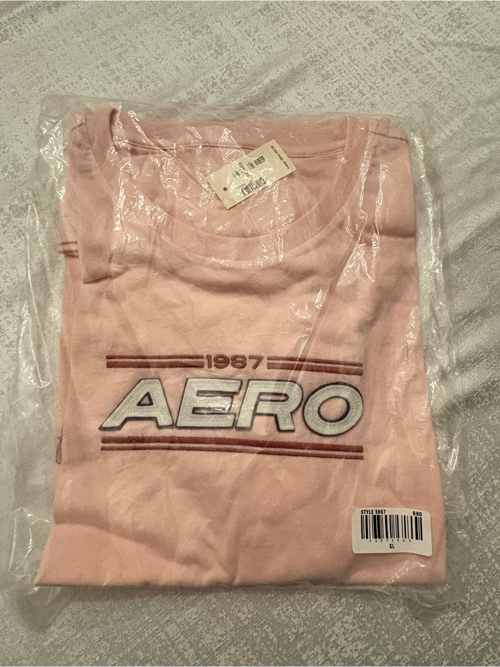 Aeropostale Light Pink Graphic Tee, new with Tags